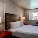 Hollywood Downtowner Inn